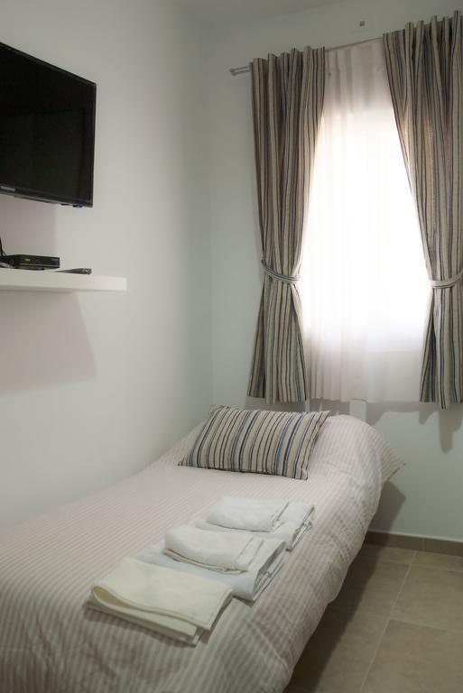 Sunnylivings Hotel เซบีญา ภายนอก รูปภาพ