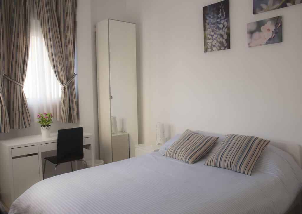 Sunnylivings Hotel เซบีญา ภายนอก รูปภาพ