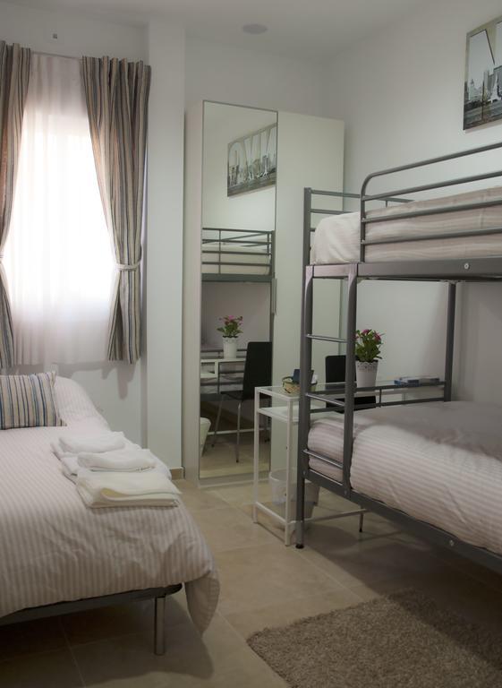Sunnylivings Hotel เซบีญา ภายนอก รูปภาพ