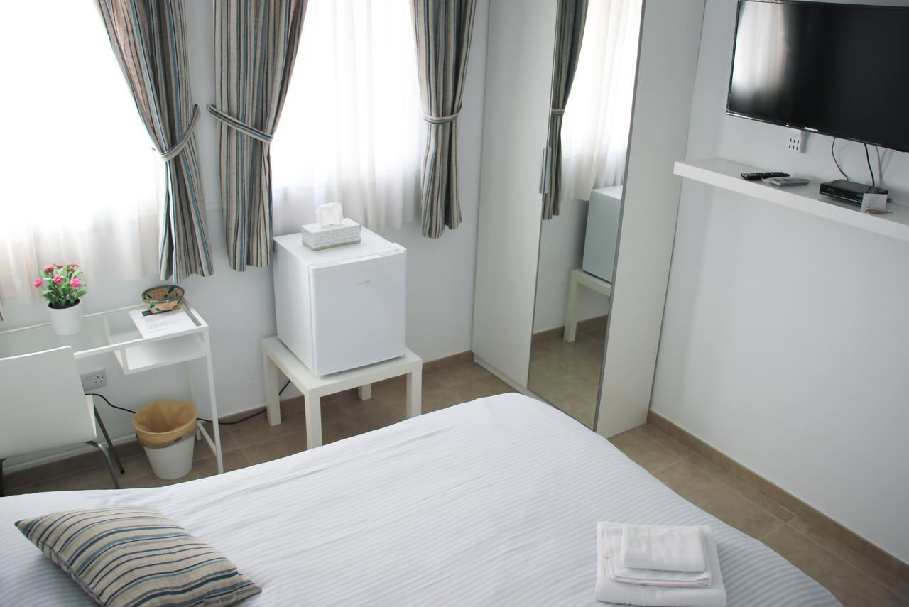 Sunnylivings Hotel เซบีญา ภายนอก รูปภาพ