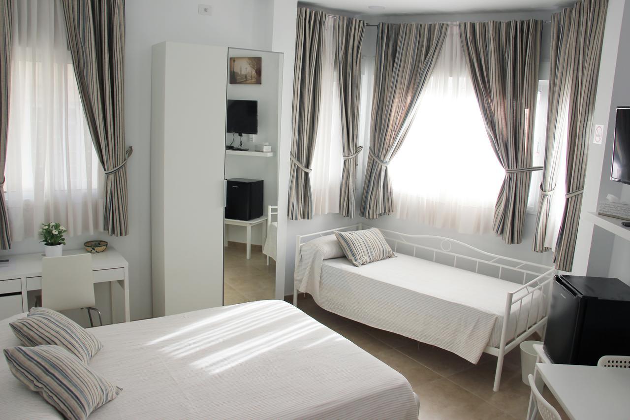 Sunnylivings Hotel เซบีญา ภายนอก รูปภาพ