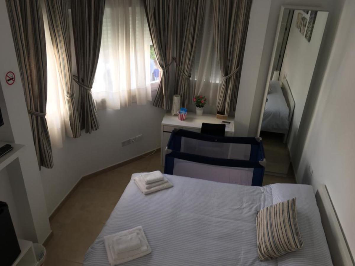 Sunnylivings Hotel เซบีญา ภายนอก รูปภาพ